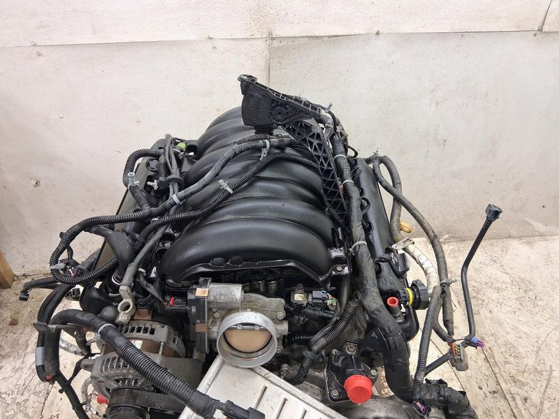 2017 Gmc Yukon xl 5.3l V8 Used engine 2