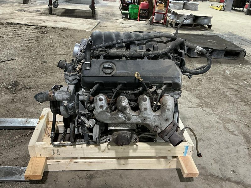 2014 Gmc Sierra 1500 5.3l V8 Used engine 2